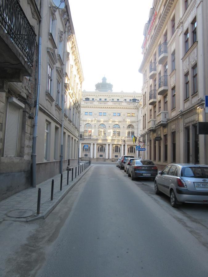 Апартаменти В Серці Міста Лева Lviv Kültér fotó